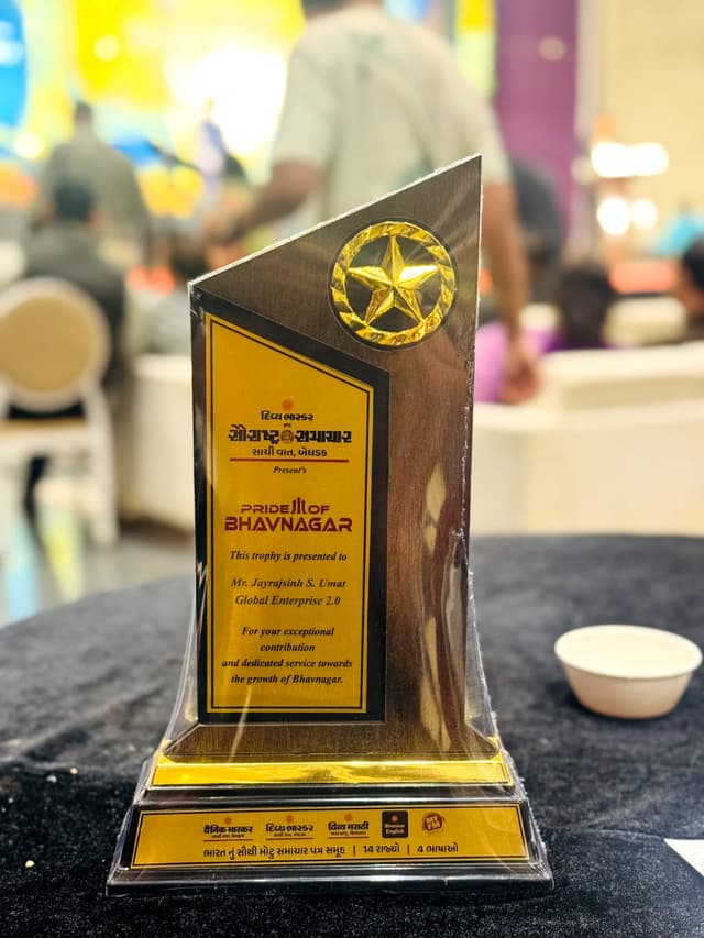 Pride of Bhavnagar trophy awarded to Global Solar 2.0